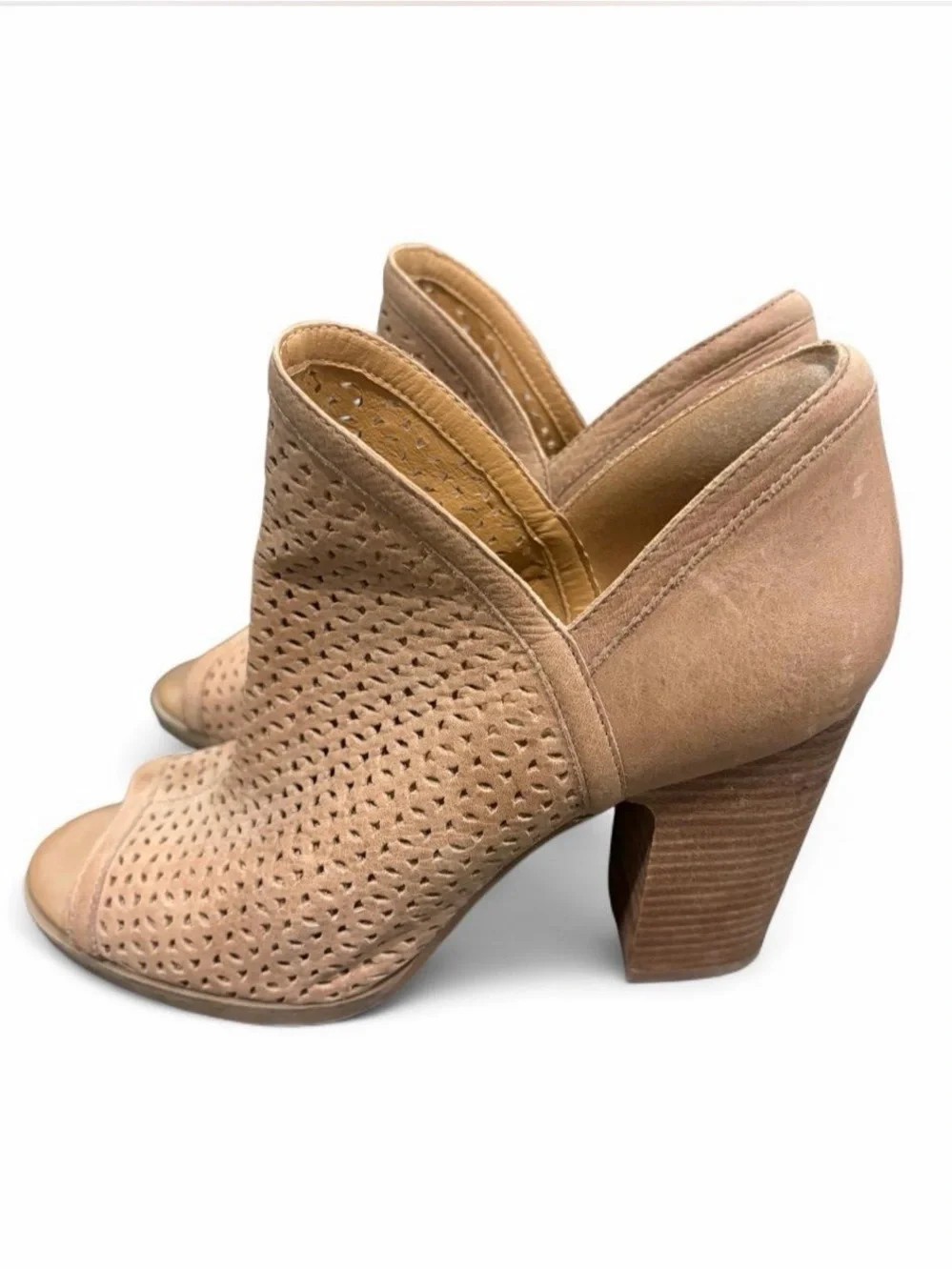 Lucky Brand Taupe Perforated Peep-Toe Block Heel Leather Bootie 8.5